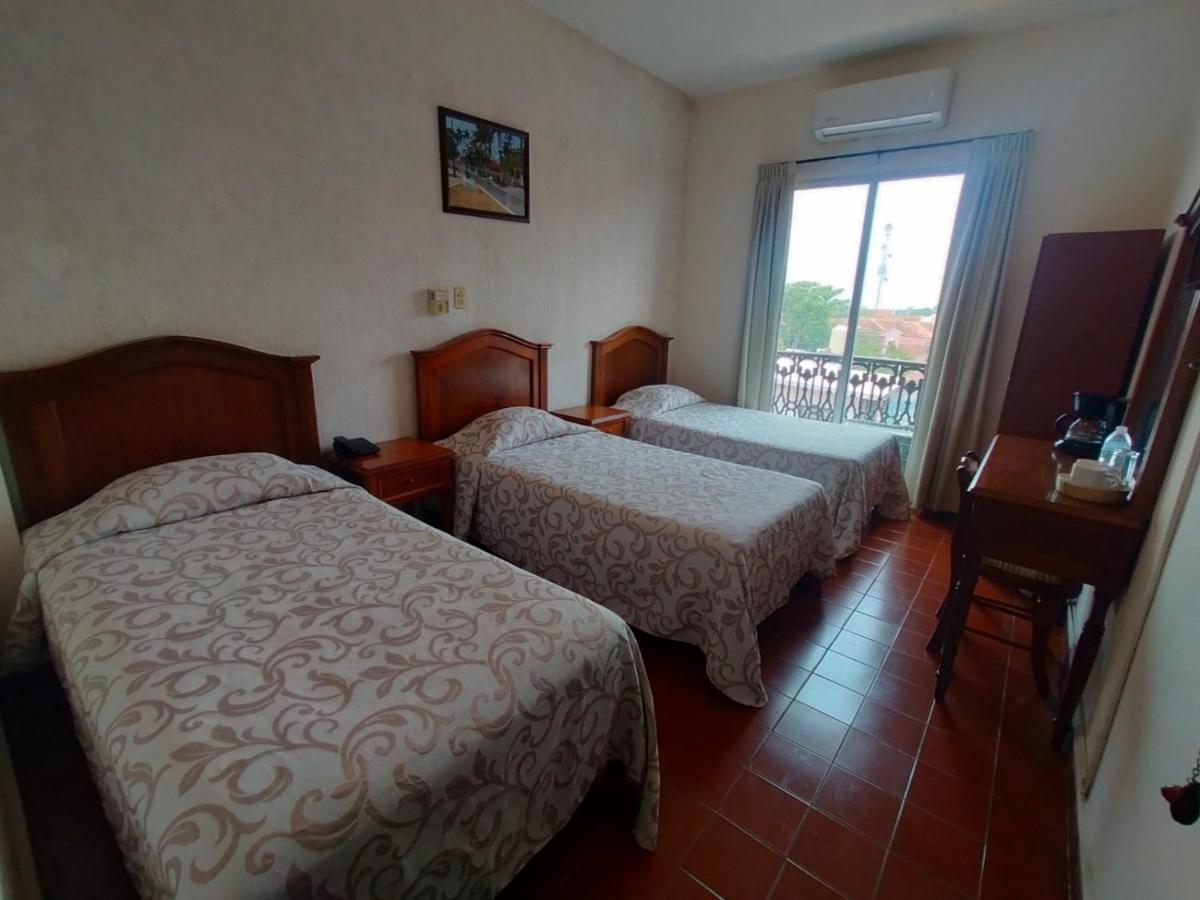 Hotel Posada Dona Lala トラコタルパン エクステリア 写真