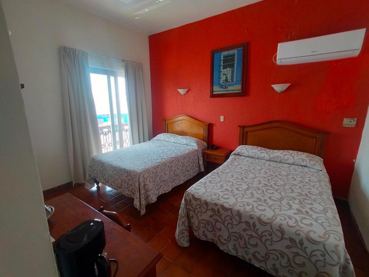 Hotel Posada Dona Lala トラコタルパン エクステリア 写真