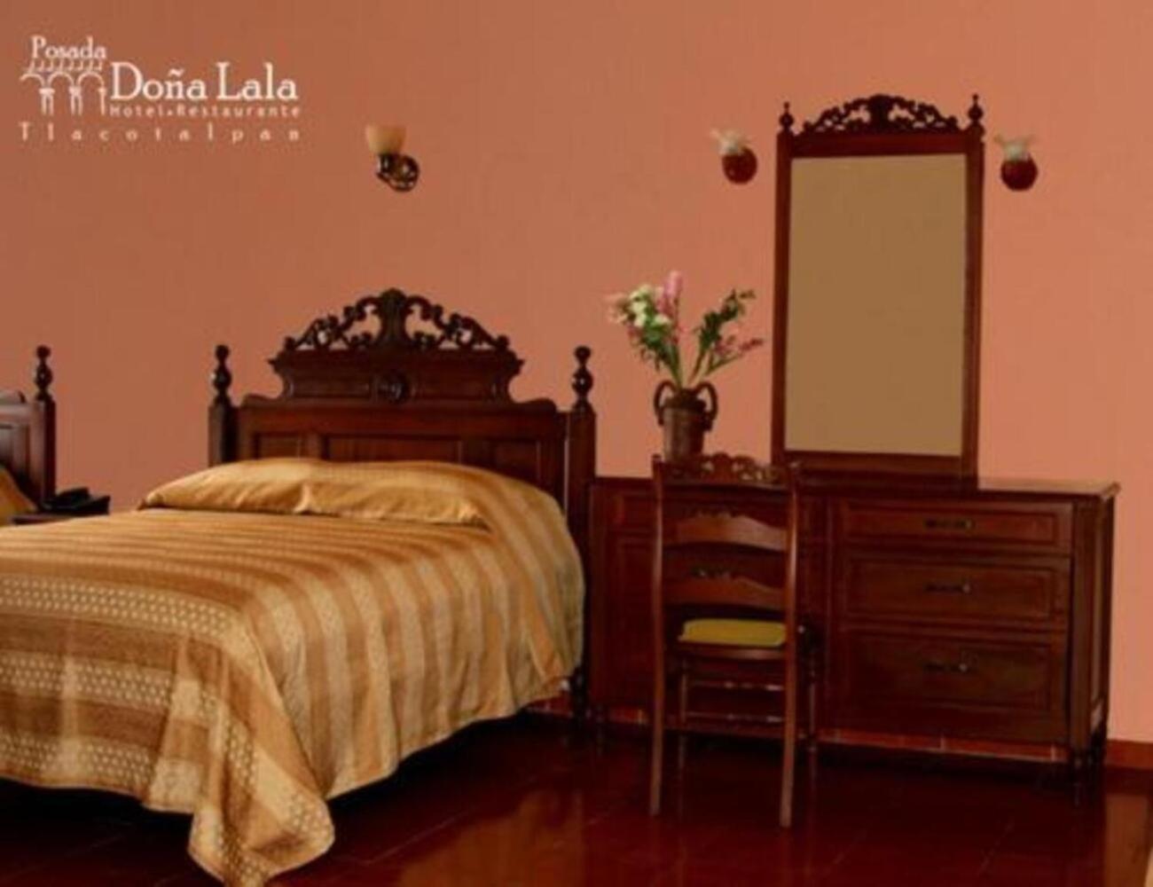 Hotel Posada Dona Lala トラコタルパン エクステリア 写真