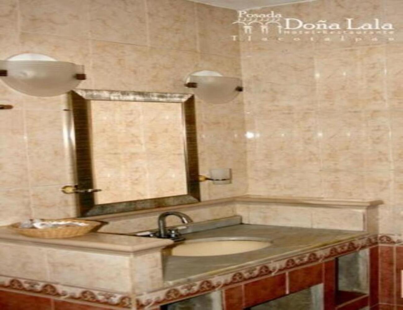 Hotel Posada Dona Lala トラコタルパン エクステリア 写真