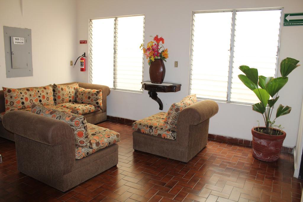 Hotel Posada Dona Lala トラコタルパン エクステリア 写真